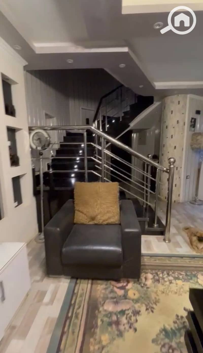 4 70775. jpg