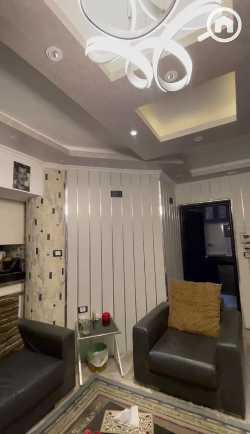 8 70795. jpg