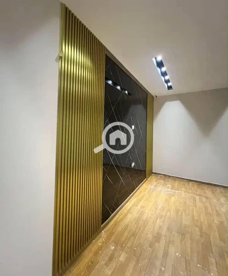 2 Image 17. jpeg