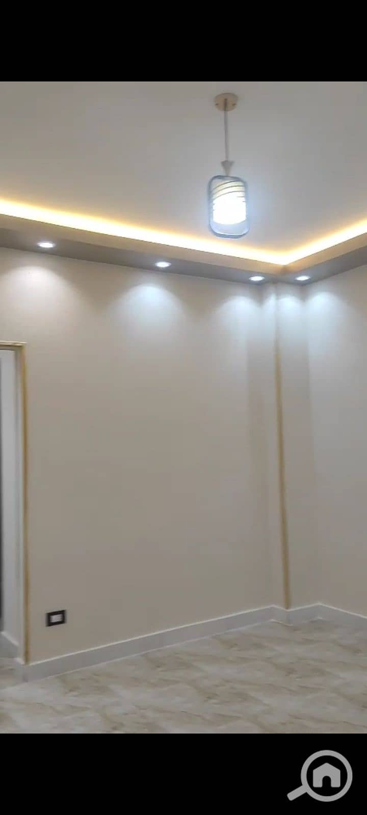 8 1000092242. jpg