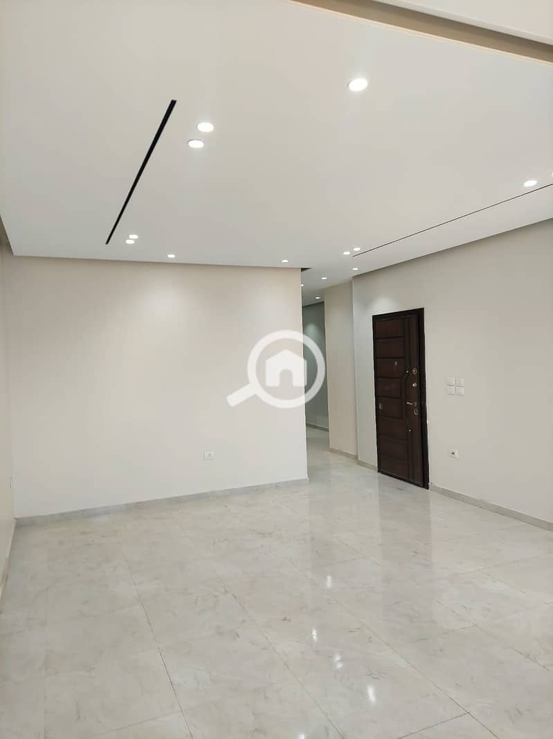 5 1000317248. jpg