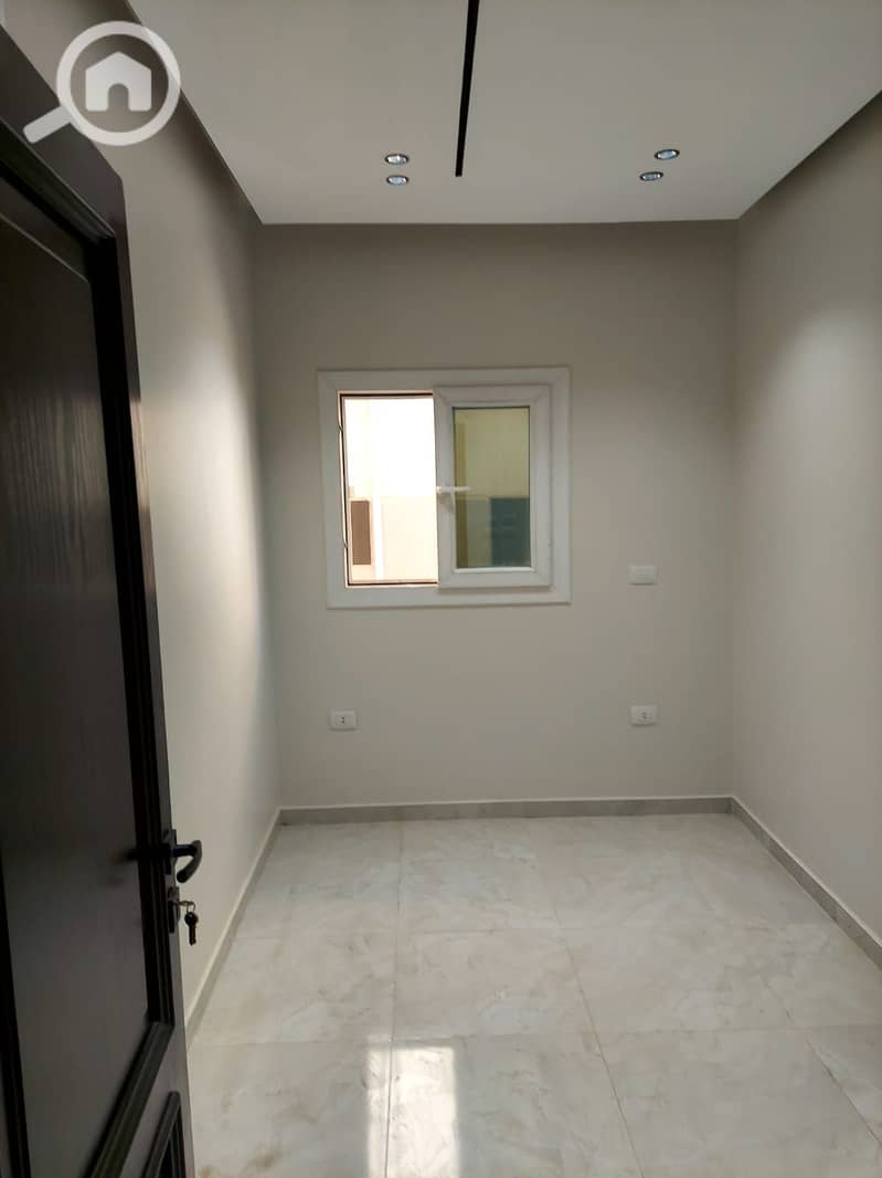 6 1001319140. jpg