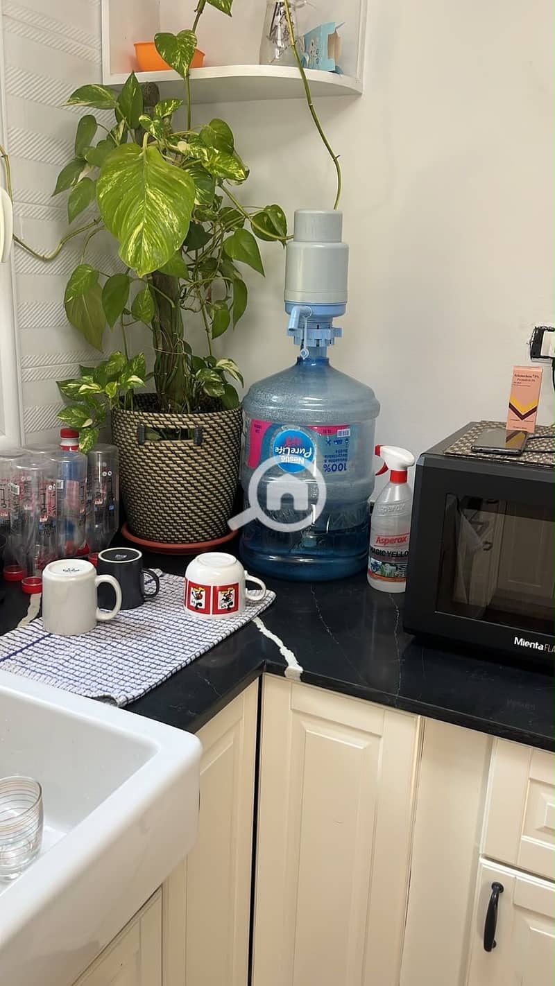 3 c47ac48c-1341-4d10-9784-96e81eb588fe. jpeg