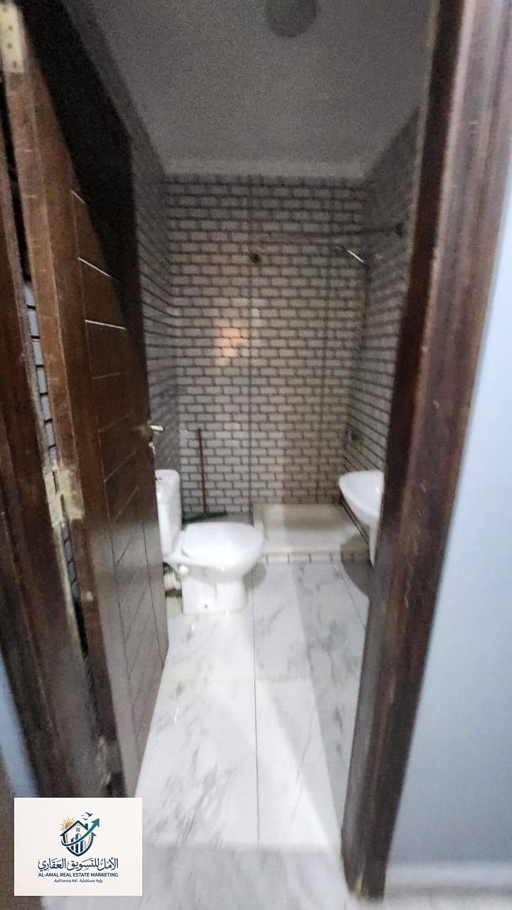 5 1000275557. jpg