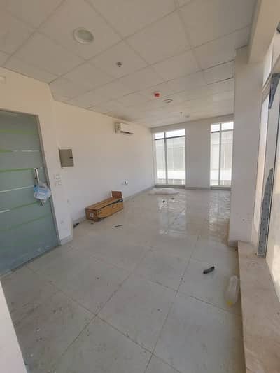 Retail for Sale in New Cairo, Cairo - محل للبيع مميز و متاجر Retail for Sale in New Cairo, Cairo - محل للبيع مميز و متاجر
