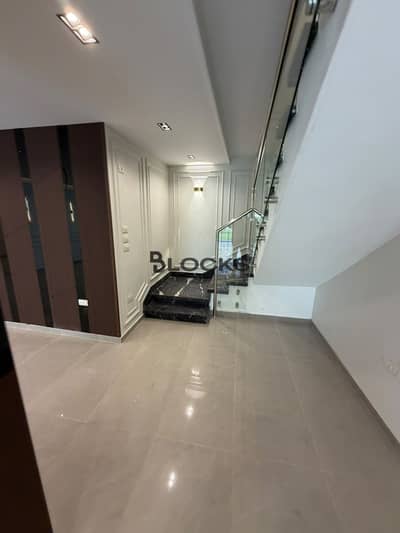 4 Bedroom Duplex for Sale in Sheikh Zayed, Giza - WhatsApp Image 2026-09-13 at 10.18. 30 AM (3). jpeg 4 Bedroom Duplex for Sale in Sheikh Zayed, Giza - WhatsApp Image 2026-09-13 at 10.18. 30 AM (3). jpeg