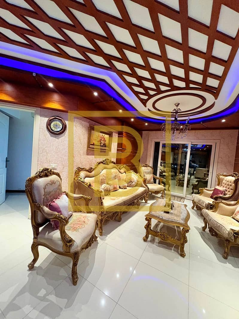 3 dff834e8-c8e1-4054-b6b2-b43d5bc4d8cb. jpg