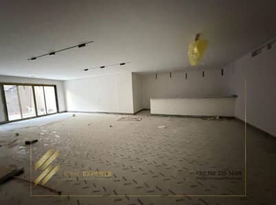 8 Bedroom Villa for Rent in New Cairo, Cairo - WhatsApp Image 2026-09-10 at 10.20. 15 PM (3). jpeg