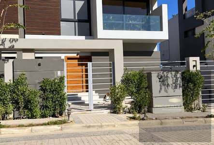 4 Bedroom Villa for Sale in Sheikh Zayed, Giza - d97ce4cf-5c8b-4ab4-97f2-35308da4d7eb. png 4 Bedroom Villa for Sale in Sheikh Zayed, Giza - d97ce4cf-5c8b-4ab4-97f2-35308da4d7eb. png