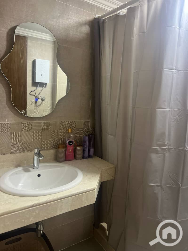 6 17881. jpg