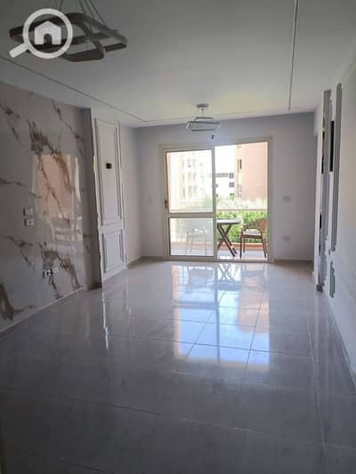 2 Bedroom Flat for Rent in 6th of October, Giza - IMG-20260912-WA0287. jpg 2 Bedroom Flat for Rent in 6th of October, Giza - IMG-20260912-WA0287. jpg