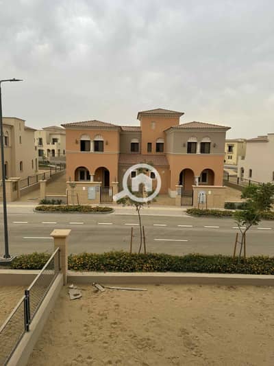 4 Bedroom Twin House for Sale in New Cairo, Cairo - 90a16585-d016-459e-978c-a3b6b703233e. jpeg