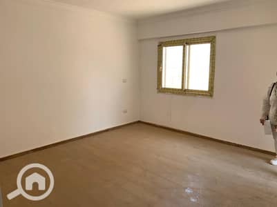2 Bedroom Apartment for Rent in 6th of October, Giza - IMG-20250519-WA0073. jpg 2 Bedroom Apartment for Rent in 6th of October, Giza - IMG-20250519-WA0073. jpg