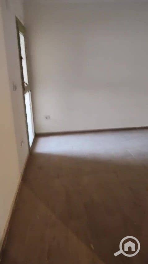 7 WhatsApp Video 2026-02-15 at 3.32. 06 PM (2) - frame at 0m59s. jpg