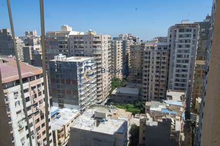 فلیٹ 3 غرف نوم للبيع في كفر عبدو، الإسكندرية - IMG_8072. jpg فلیٹ 3 غرف نوم للبيع في كفر عبدو، الإسكندرية - IMG_8072. jpg