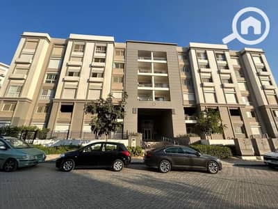 Room for Sale in New Cairo, Cairo - d3708958-ff0c-49c3-abf6-da0184acc24e. jpg
