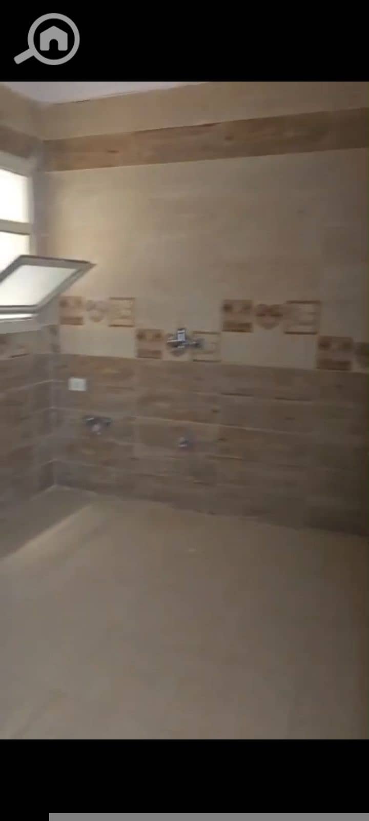 8 1000411620. jpg