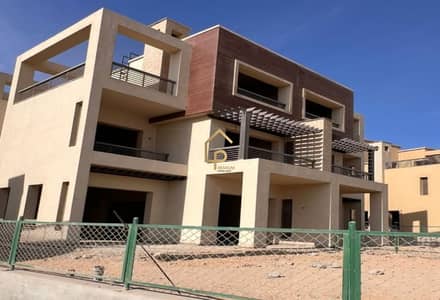3 Bedroom Townhouse for Sale in 6th of October, Giza - original (1). jpg 3 Bedroom Townhouse for Sale in 6th of October, Giza - original (1). jpg
