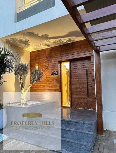6 Bedroom Villa for Sale in New Cairo, Cairo - 765de9d5-7c89-4446-a2a5-9410a9e7b422. jpg 6 Bedroom Villa for Sale in New Cairo, Cairo - 765de9d5-7c89-4446-a2a5-9410a9e7b422. jpg