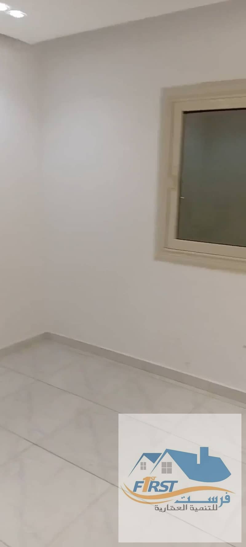 10 1000327239. jpg