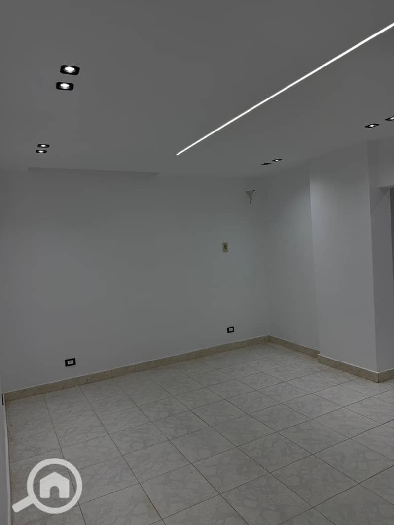 14 1000467555. jpg
