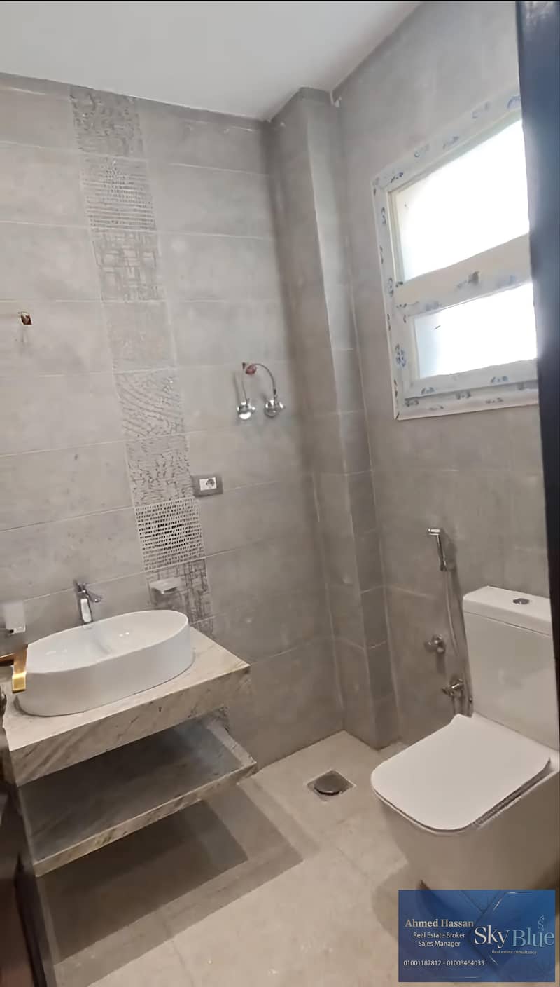 9 366427. jpg