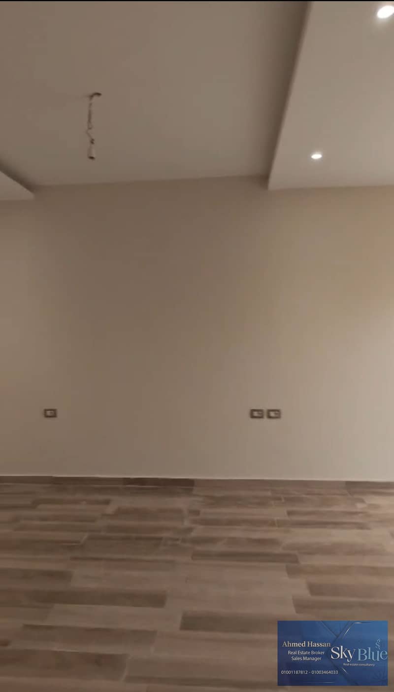 13 366425. jpg