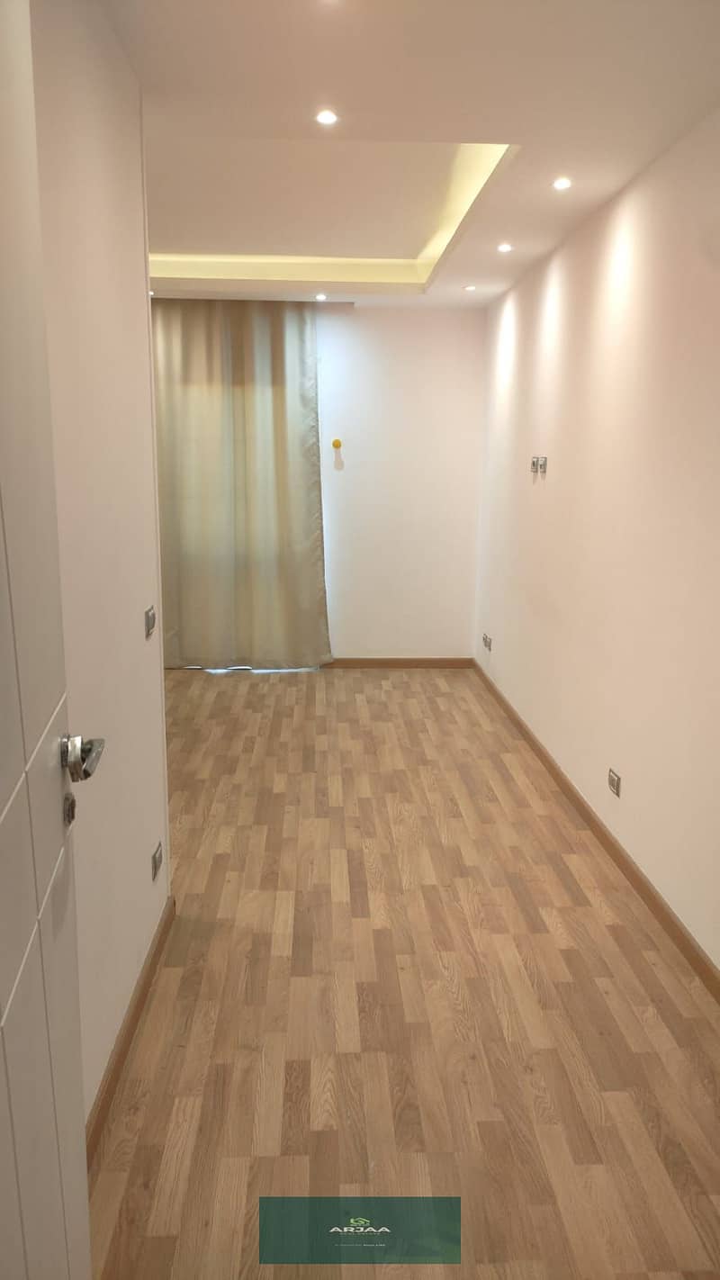 9 1001230003. jpg