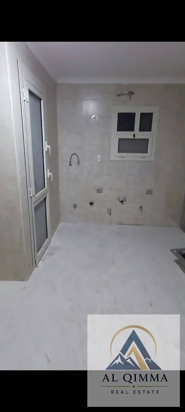 4 294008. jpg