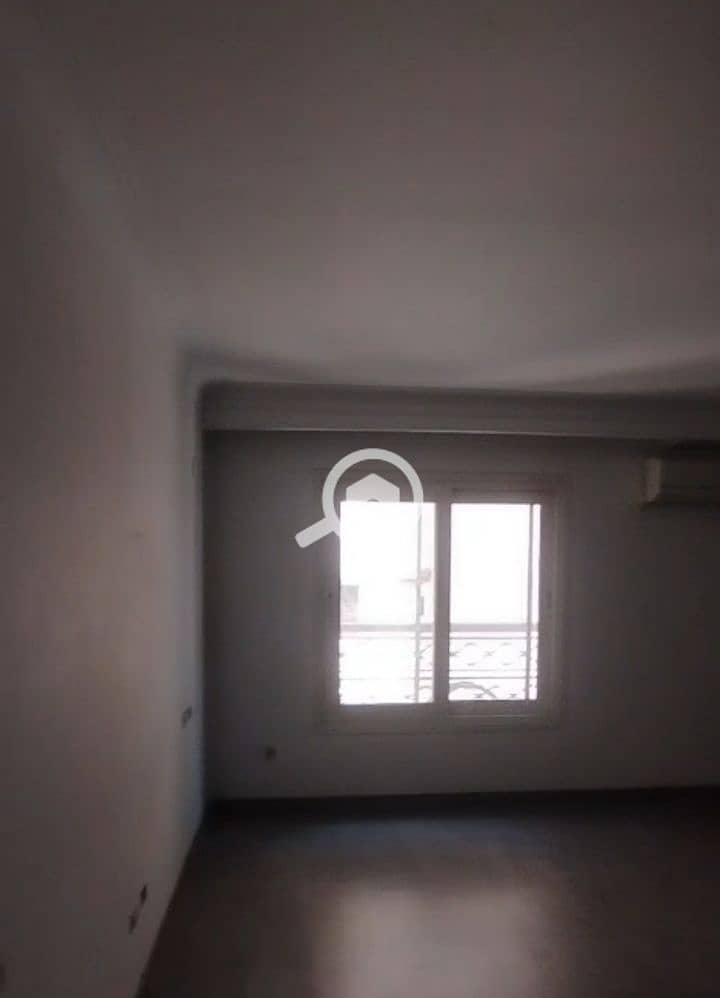 13 1000372356. jpg