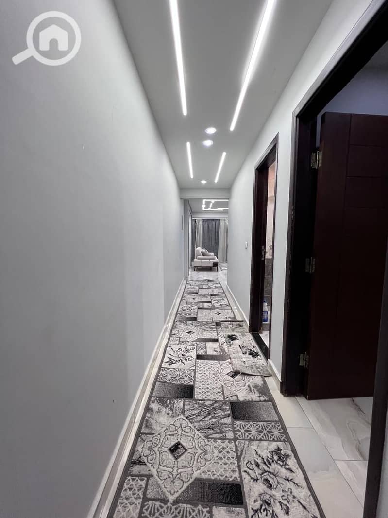 5 40879. jpg