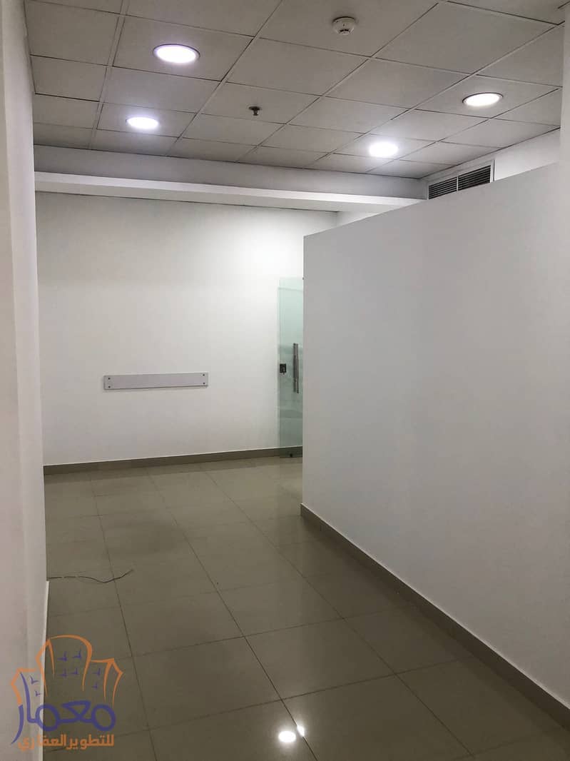 4 5b9d05b8-2c30-476b-a218-daa74192046b. jfif. jpg