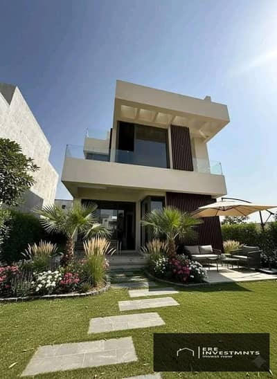4 Bedroom Twin House for Sale in New Cairo, Cairo - 799949535_122332027826016134_6186665587137503128_n. jpg 4 Bedroom Twin House for Sale in New Cairo, Cairo - 799949535_122332027826016134_6186665587137503128_n. jpg