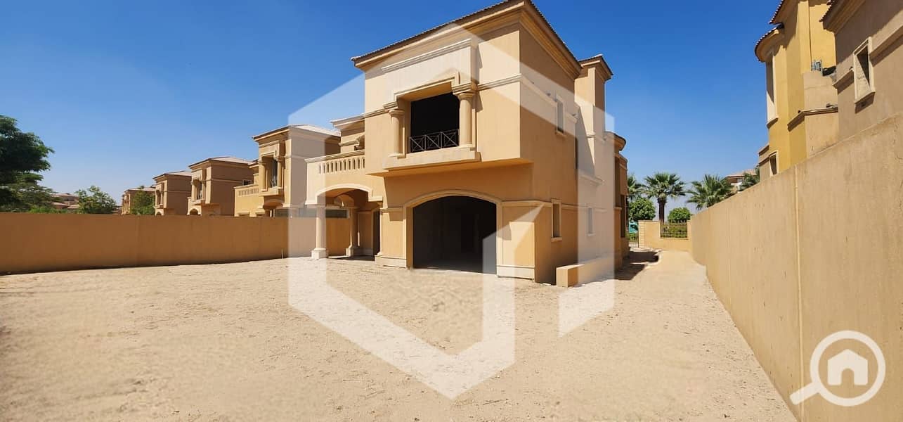 3 Royal Meadows Arco 3. jpeg