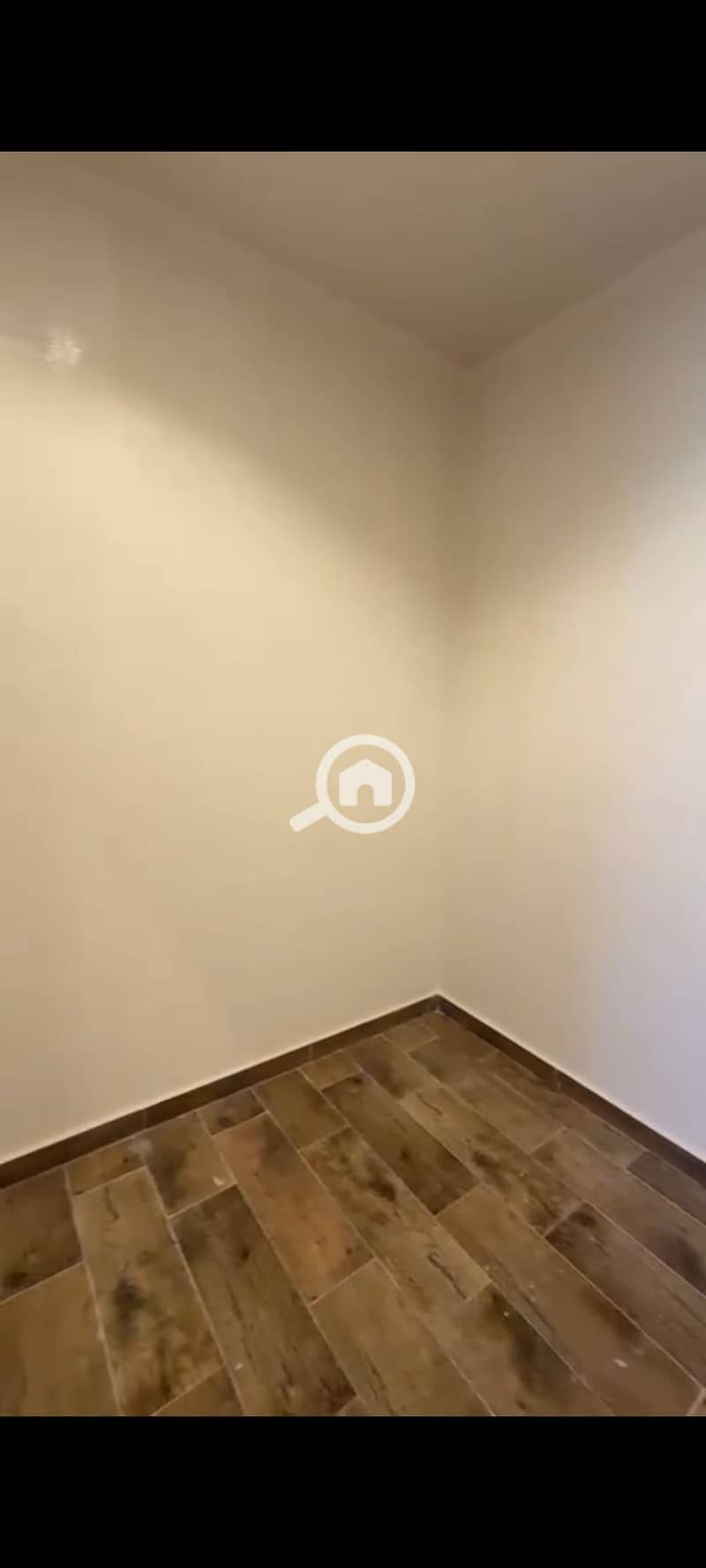 13 1000300492. jpg