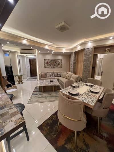فلیٹ 3 غرف نوم للايجار في الزمالك، القاهرة - IMG-20260908-WA0034. jpg فلیٹ 3 غرف نوم للايجار في الزمالك، القاهرة - IMG-20260908-WA0034. jpg
