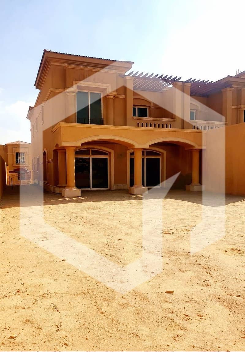 3 Royal Meadows Arco 3. jpeg