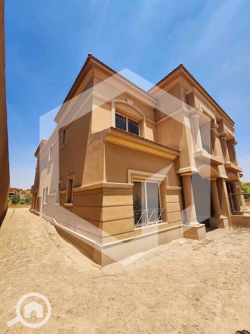 5 Royal Meadows Arco 5. jpeg