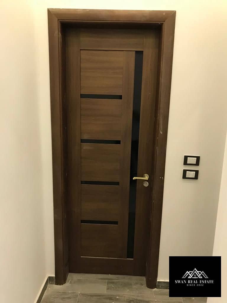 11 1000288910. jpg