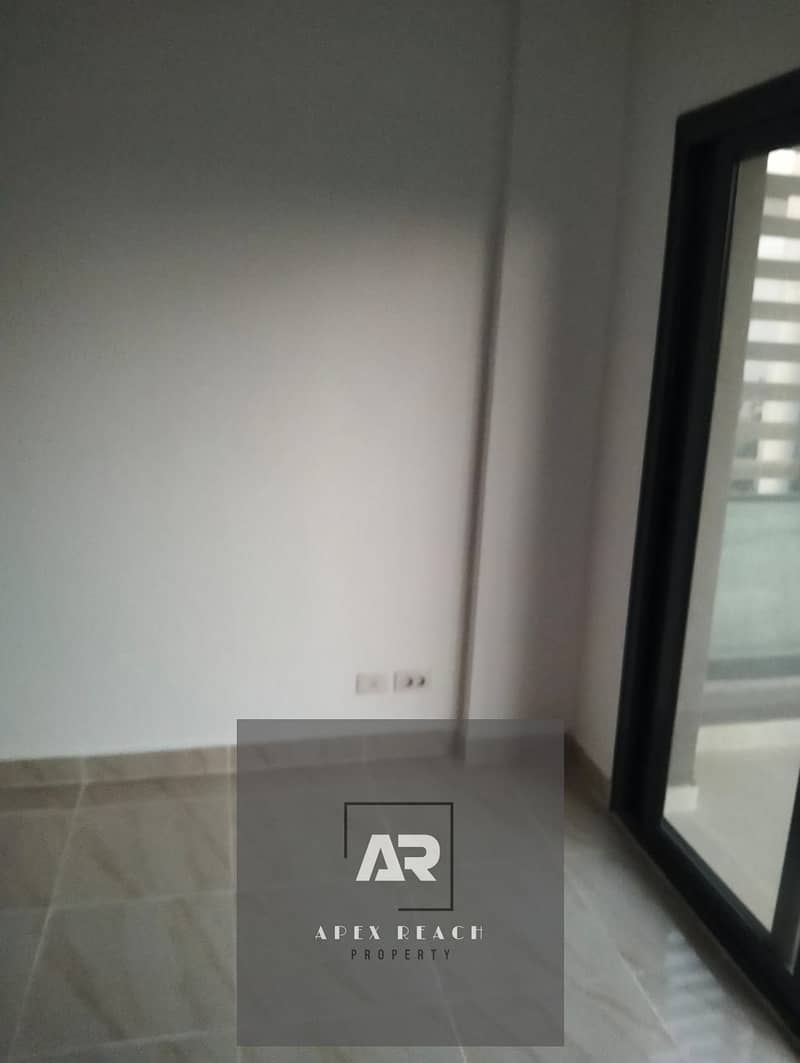 4 1002794533. jpg