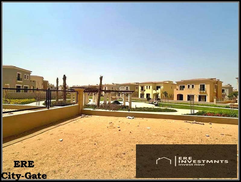 6 City_Gate_180. jpg