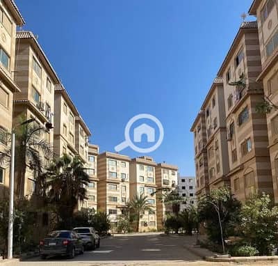 2 Bedroom Flat for Sale in Hadayek October, Giza - 57133. jpg
