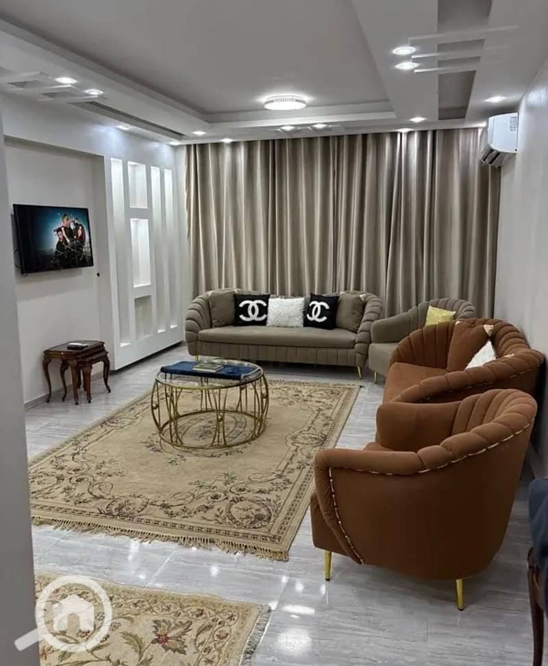 1000772503. jpg 1000772503. jpg