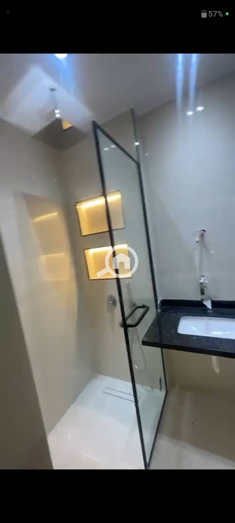 9 1001324928. jpg