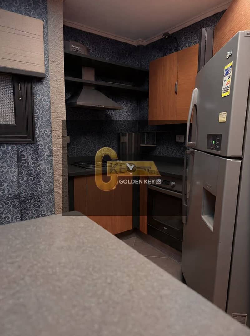 9 1001221409. jpg