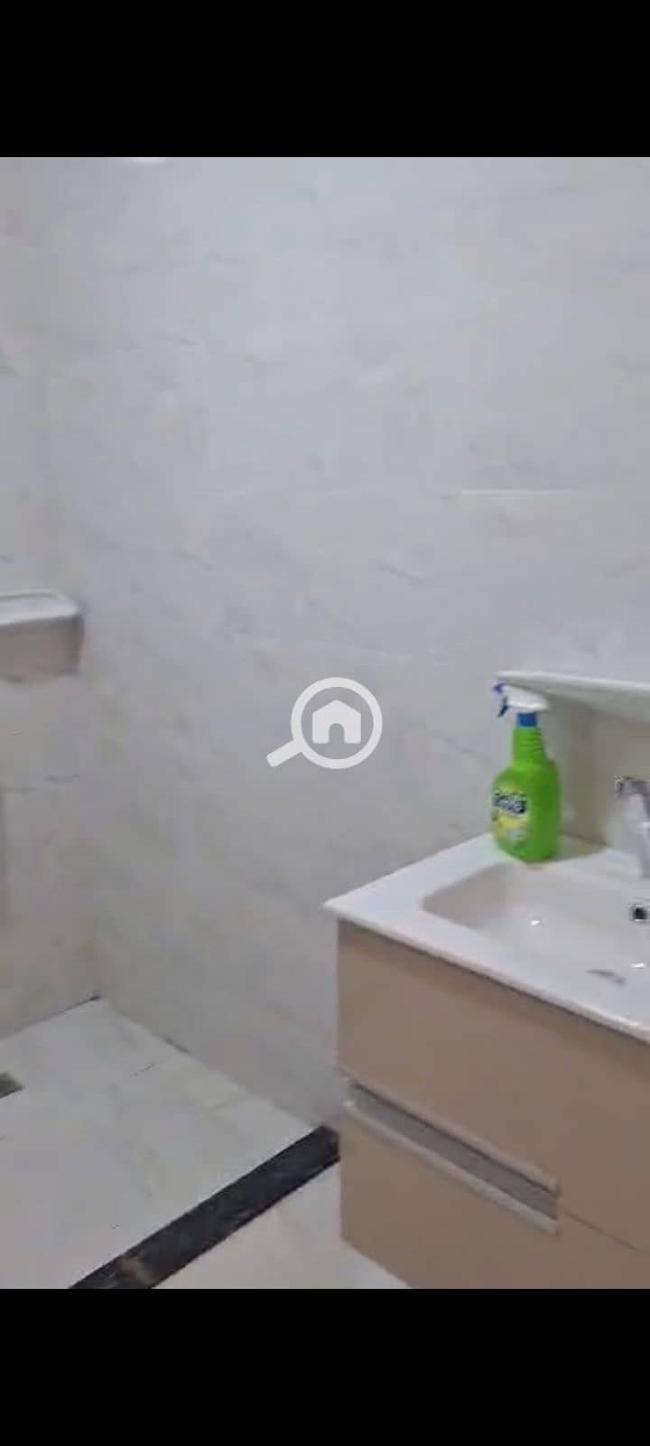 8 1000093501. jpg