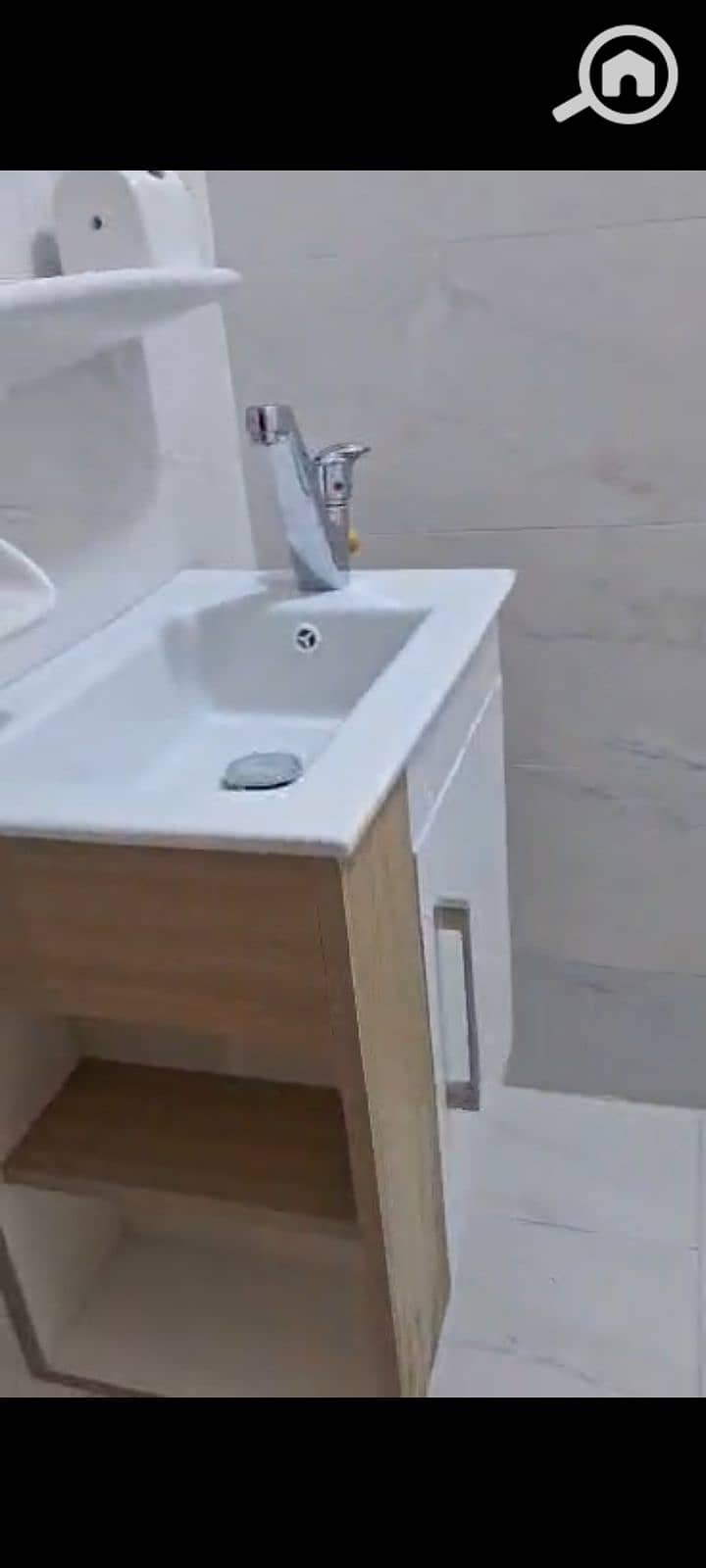 9 1000093498. jpg
