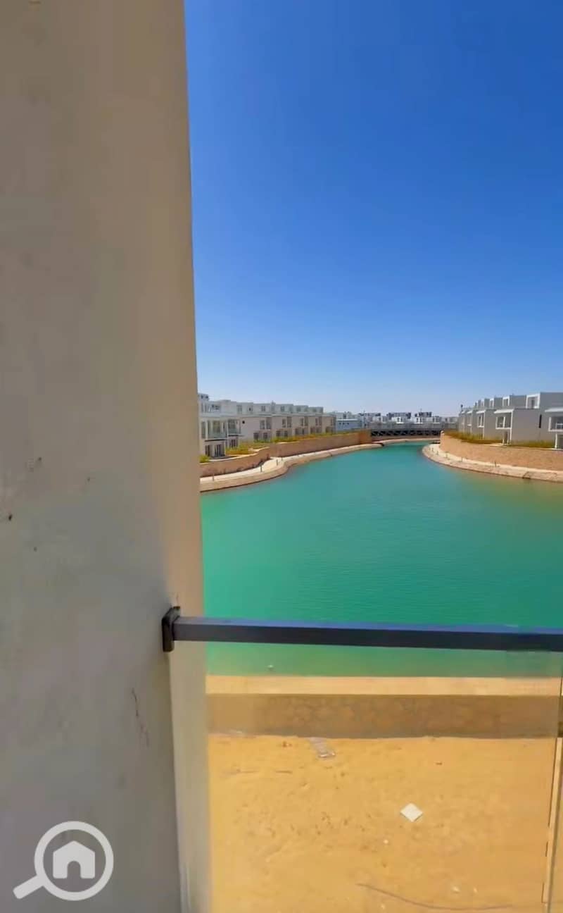 10 1000483768. jpg