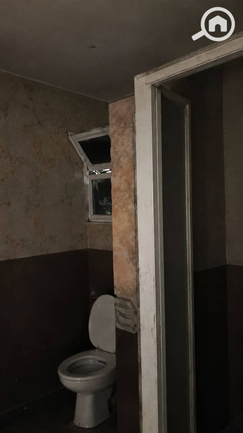 4 1000778553. png
