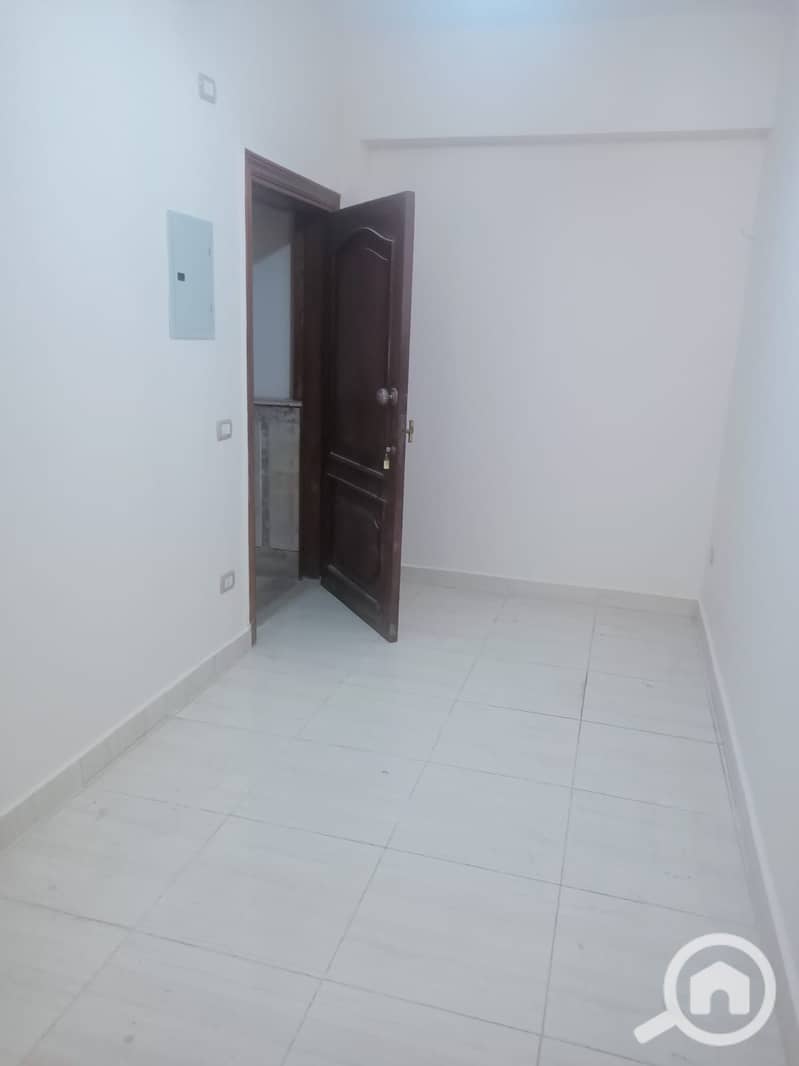 2 1000626763. jpg